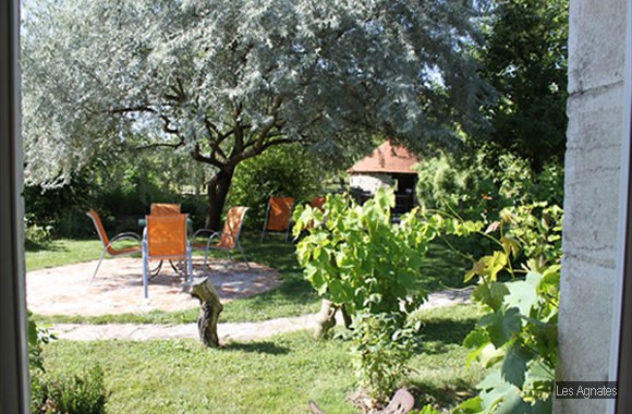 LesAgnates-bed and breakfast - near Dijon